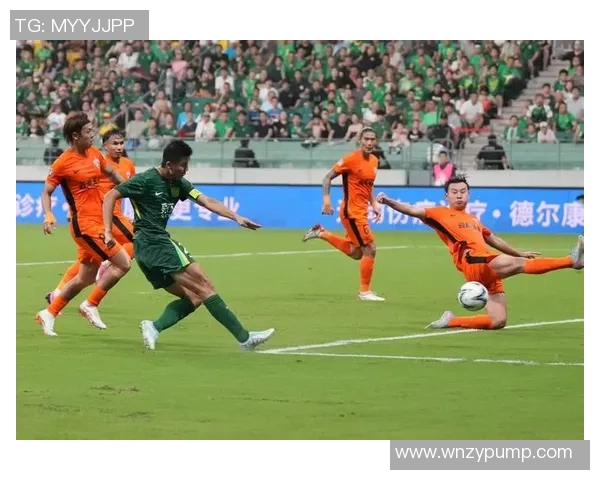 中国足球首次晋级世界杯的历史时刻及其背后的故事